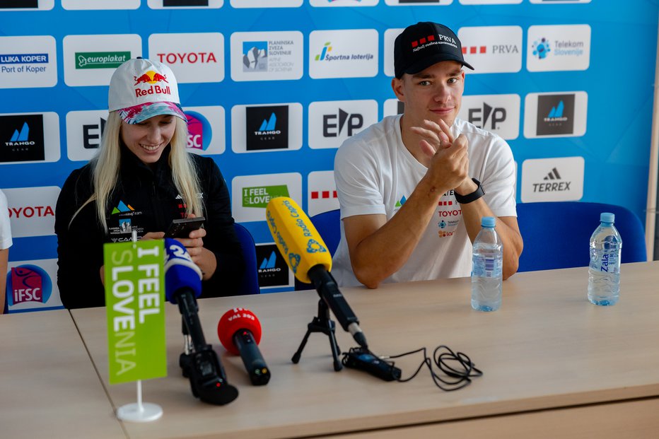 Fotografija: Janja Garnbret in Luka Potočar bosta glavna slovenska aduta v Kopru. FOTO: Črt Piksi