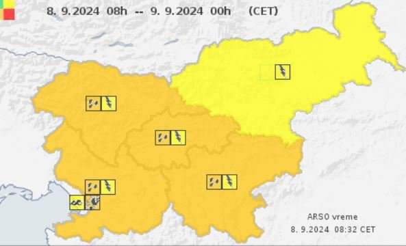 Od danes zvečer do jutri zjutraj se bodo v zahodni, južni in osrednji Sloveniji pojavljale nevihte z močnimi nalivi. FOTO: Arso