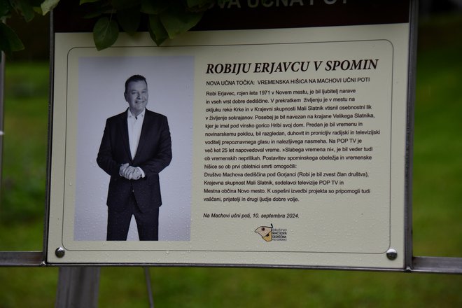 Vremenska postaja v spomin Robiju Erjavcu. FOTO: Egon Cokan