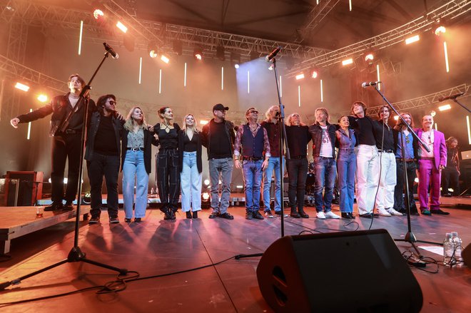 Večer, ko sta se pisali in slavili zgodovina in prihodnost slovenskega rock'n'rolla, glasbe in dobre energije. FOTOGRAFIJE: MEDIASPEED.NET