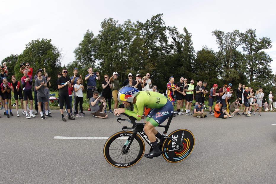 Fotografija: Primož Roglič ni iskal izgovorov v zanj neugodni trasi. FOTO: Stefan Wermuth/Reuters