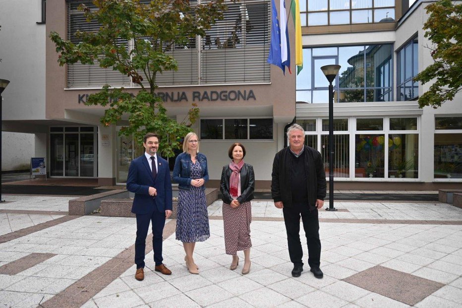 Fotografija: Odprtja so se udeležili tudi predstavniki vseh štirih občin ustanoviteljic. FOTOGRAFIJE: Ludvik Kramberger