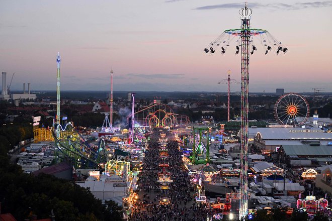 Prizorišče Oktoberfesta na Theresienwiese FOTO: Kirill Kudryavtsev/AFP