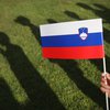 Nošenje teh simbolov bo v Sloveniji odslej kaznovano! Strokovnjak za simbole razočaran