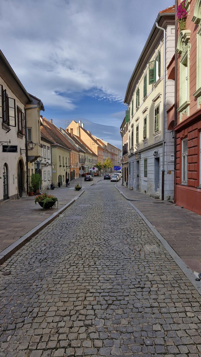 Mesto je tlakovano z vrsto različnih doživetij. Foto: Mitja Felc