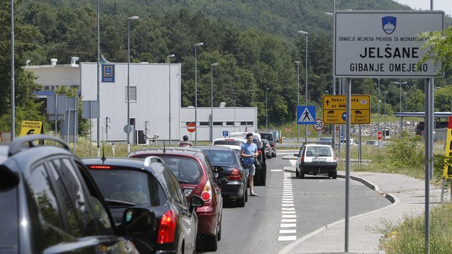 Prijeli so ga na Jelšanah. FOTO: Delo