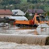 Velika žalost v Bosni: v apokaliptičnih poplavah 20 mrtvih, evakuirali nosečnico, dojenček ni preživel (FOTO in VIDEO)