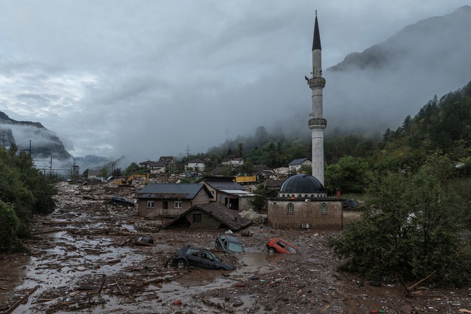 Fotografija: Pogumna mamica se je borila za življenje svojega 4-letnega sina. FOTO: Marko Djurica Reuters