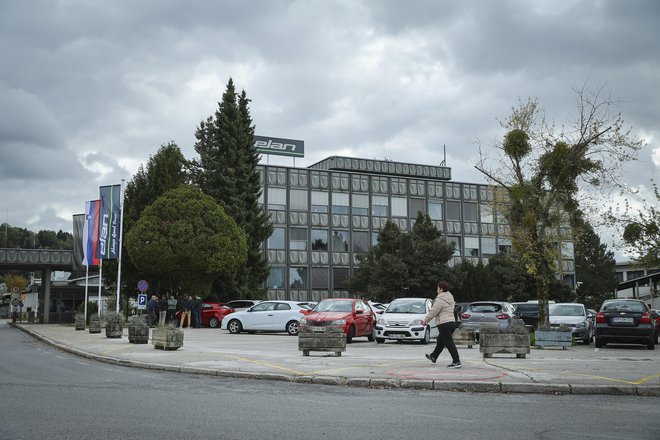 V begunjskem Elanu so se podobne snovi izlile že pred 20 leti. FOTO: Jože Suhadolnik