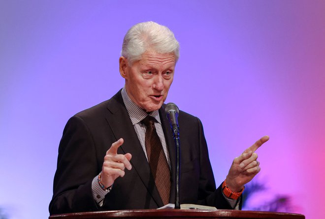 Kamalo Harris podpira tudi Bill Clinton. FOTO: Logan Cyrus Afp