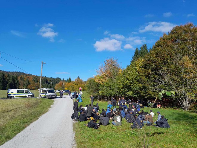 Postopki policistov s tujci še niso zaključeni. FOTO: Pu Ljubljana