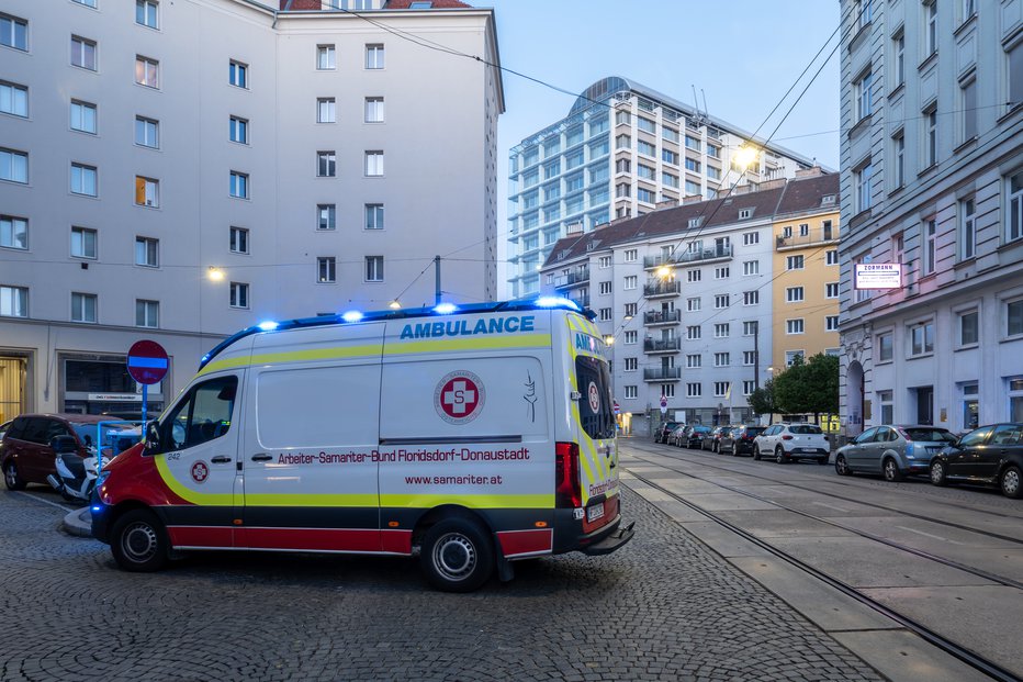 Fotografija: Tudi avstrijski zdravstveni sistem se sooča z veliki izzivi. FOTO: Alexander Farnsworth/Getty Images