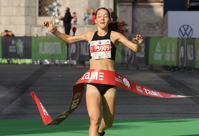 Zmagovalka malega maratona Liza Šajn. FOTO: Matej Družnik