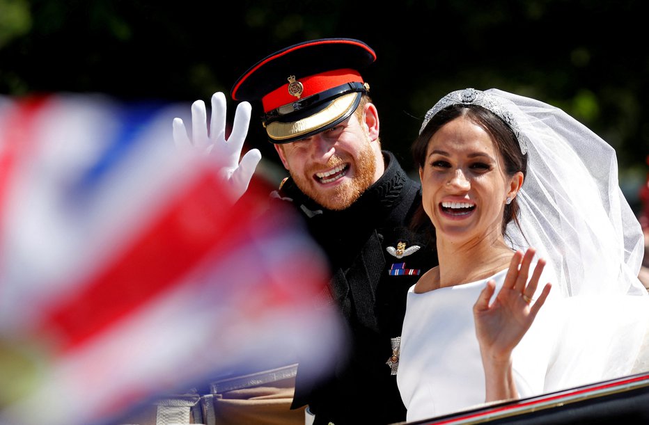 Fotografija: Ko je Meghan Markle resnično dojela, kakšno mesto ji pripada, je kraljevem življenju rekla zbogom, je prepričana poznavalka dogajanja na britanskem dvoru.  FOTO: Damir Sagolj/Reuters