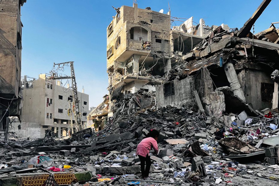 Fotografija: Beit Lahia po napadu Izraela. FOTO: - Afp