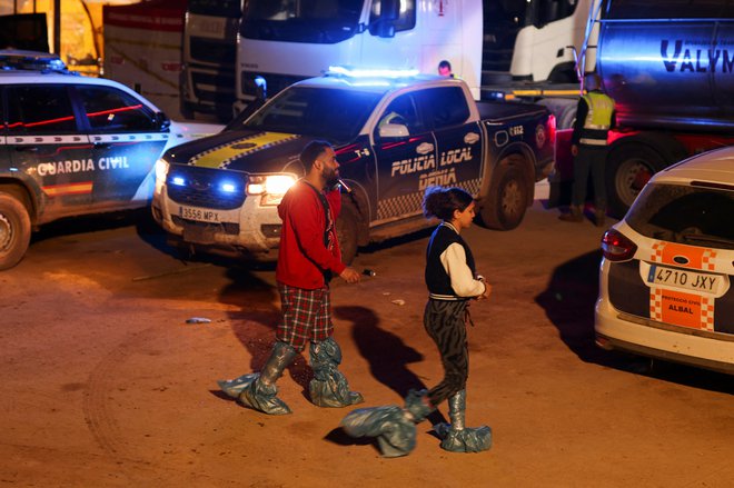 Koliko ljudi je pravzaprav še pogrešanih, ni znano. FOTO: Nacho Doce/Reuters