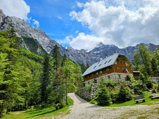 Mnogi občini očitajo zaslužkarstvo. FOTO: Tina Horvat