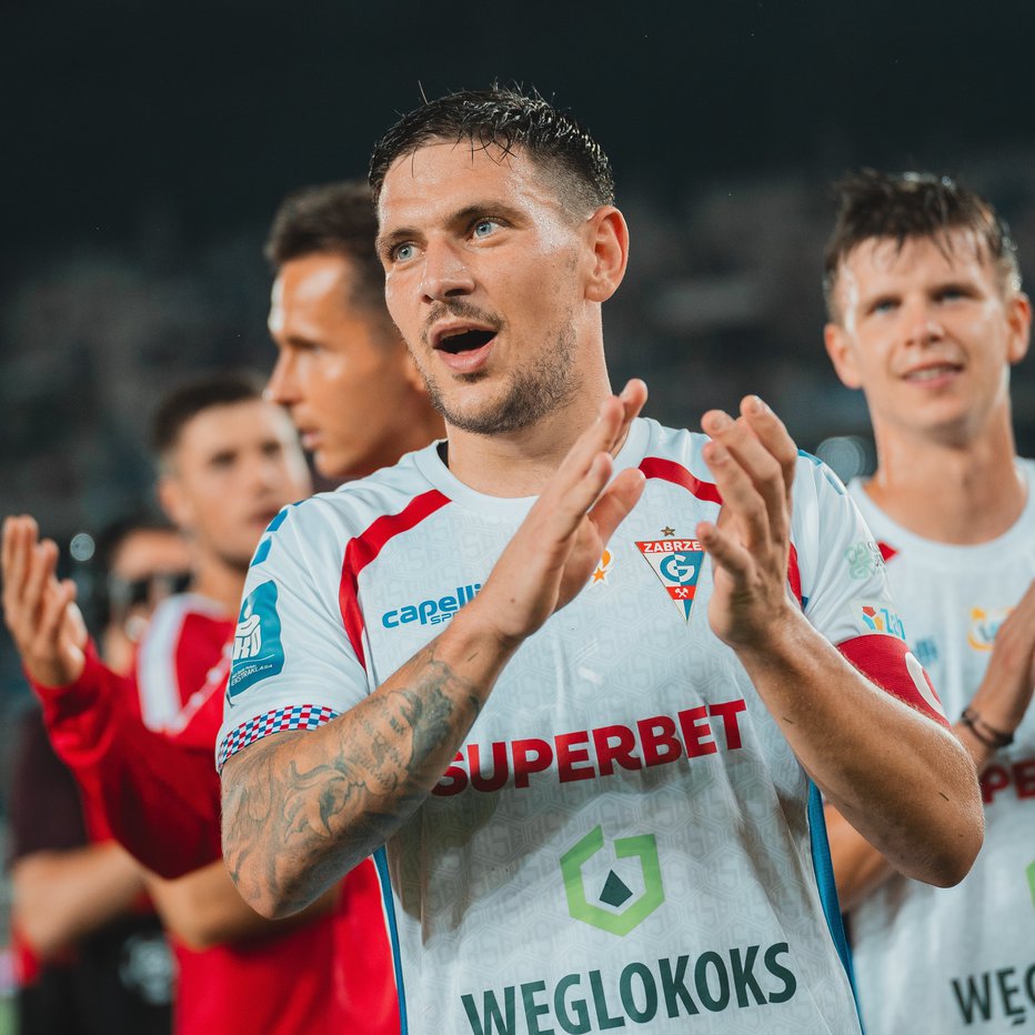 Fotografija: Erik Janža na Poljskem odlično igra za Górnik Zabrze. FOTO: X