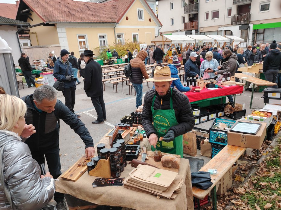 Fotografija: Denis Ledinek je predstavil izdelke iz čilija. FOTO: Mojca Marot