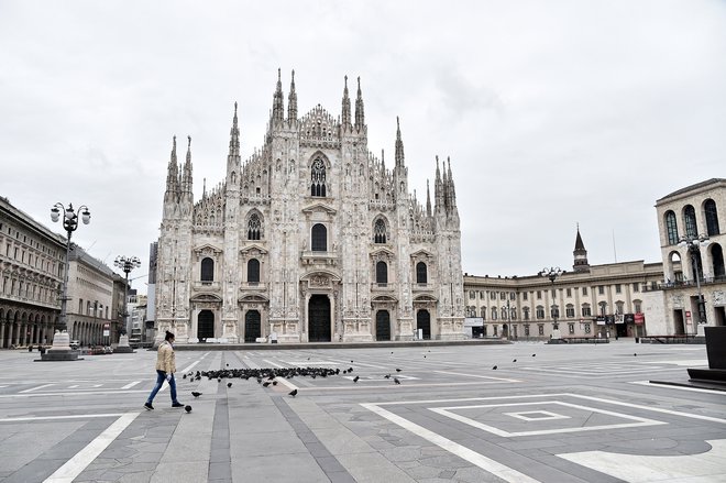 Samo v Milanu so izdali 34 nalogov za prijetje. FOTO: Flavio Lo Scalzo/Reuters