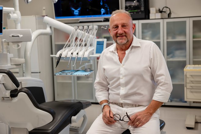 Klinika Ortoimplant DENTAL SPA je zavezana vrhunskemu zobozdravstvu, z inovativnimi pristopi, ki so plod vizionarskega uma dr. Zdenka Trampuša. FOTO: Črt Piksi