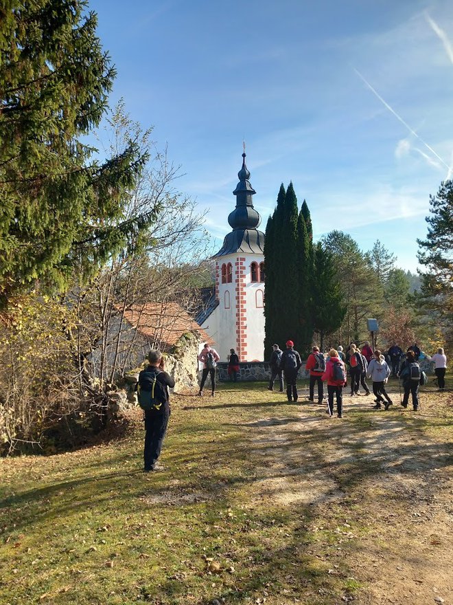 Na kraju cerkve sv. Martina je bilo najprej pogansko svetišče, nato je Publij Maksim tam postavil žrtvenik bogu Jupitru. FOTO: Moni Malovrh