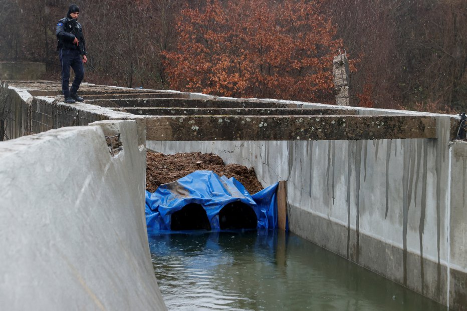 Fotografija: Eksplozija na Kosovu. FOTO: Valdrin Xhemaj Reuters