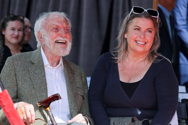 Dick van Dyke z ženo. FOTO: Mike Blake Reuters