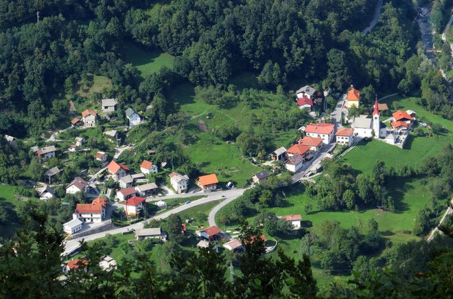 Grahovo ob Bači FOTO: Doremo/Wikipedija