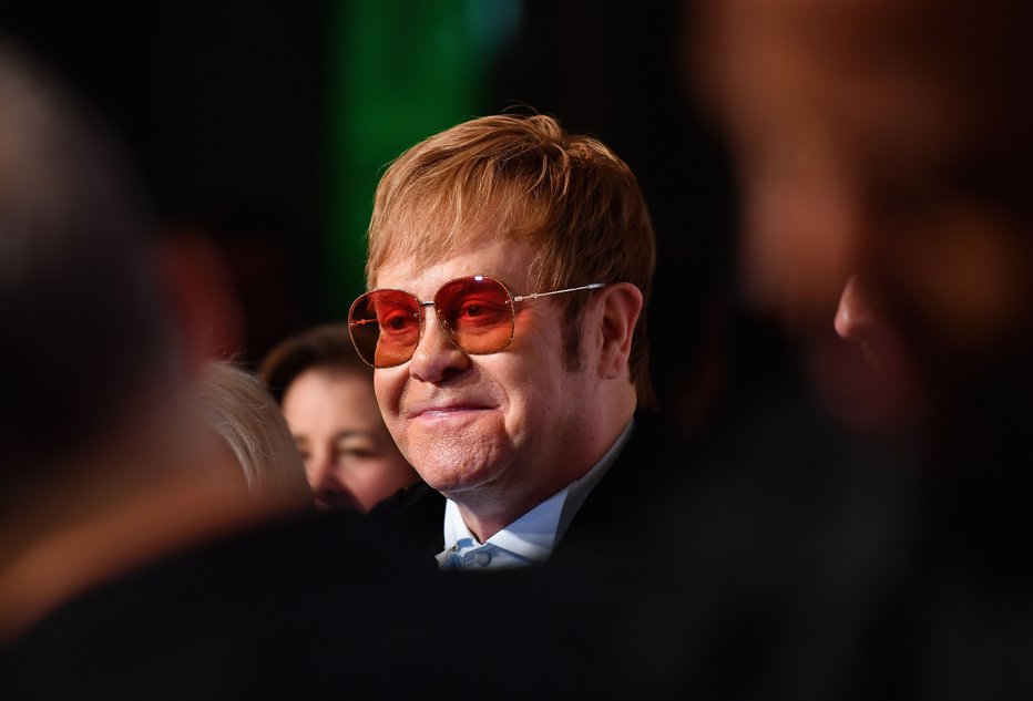 Fotografija: »Ko si zasvojen, sprejemaš slabe odločitve,« je opozoril Elton John. FOTO: Angela Weiss/AFP