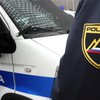 Ob izdatni pomoči alkohola so se sprli, policisti uporabili telesno silo in plinski razpršilec