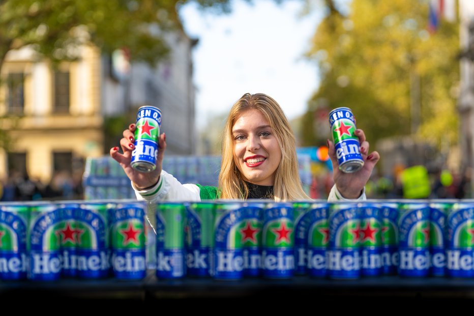 Fotografija: Zahvaljujoč napredku v tehnologiji pivovarstva je razlika v okusu vse manjša, kar prispeva k rasti priljubljenosti brezalkoholnih različic na trgu. FOTO: Damjan Končar