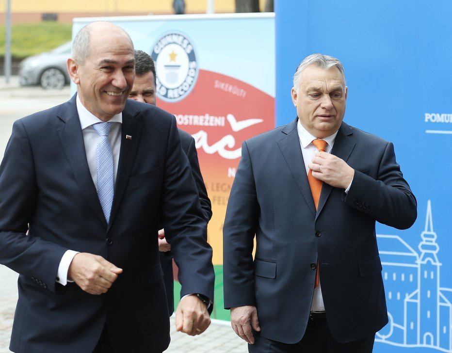 Fotografija: Janez Janša in Viktor Orban se dobro razumeta. FOTO: Jože Suhadolnik