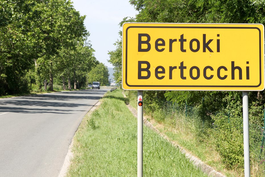 Fotografija: V silvestrski noči so oropali bencinski servis pri Bertokih.  Foto: Marko Feist 