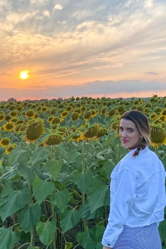 Polje cvetočih sončnic za neskončni navdih FOTO: osebni arhiv/instagram