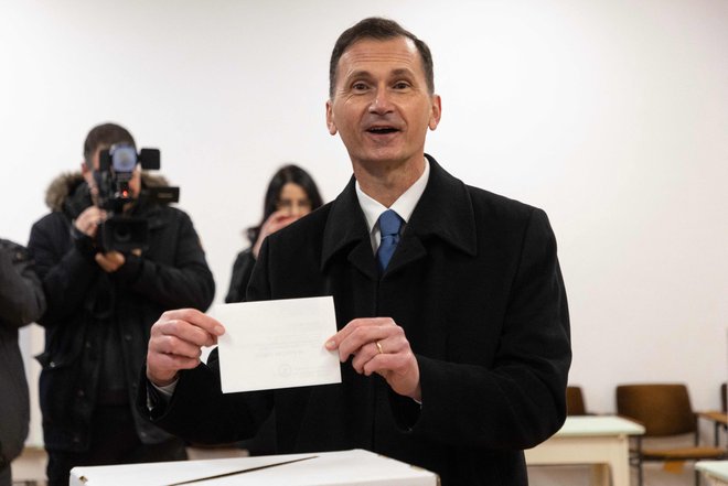 Predsedniški kandidat Hrvaške demokratske zveze (HDZ) Dragan Primorac na volitvah ni zmagal. FOTO: Damir Sencar Afp