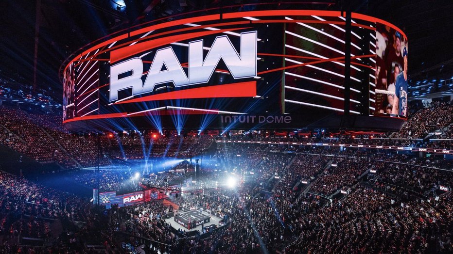 Fotografija: TV šov WWE Monday Night Raw je za 5 milijard dolarjev prispel na Netflix. FOTO: NETFLIX