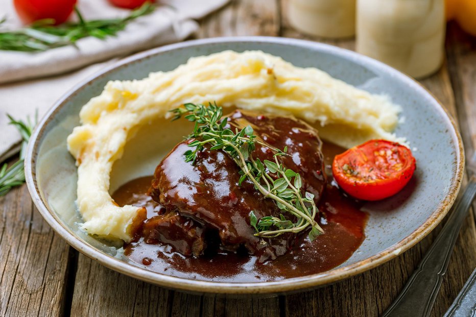 Fotografija: Steak v omaki (Foto: Максим Крысанов/Getty Images)