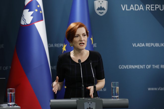 Asta Vrečko. FOTO: Leon Vidic/delo